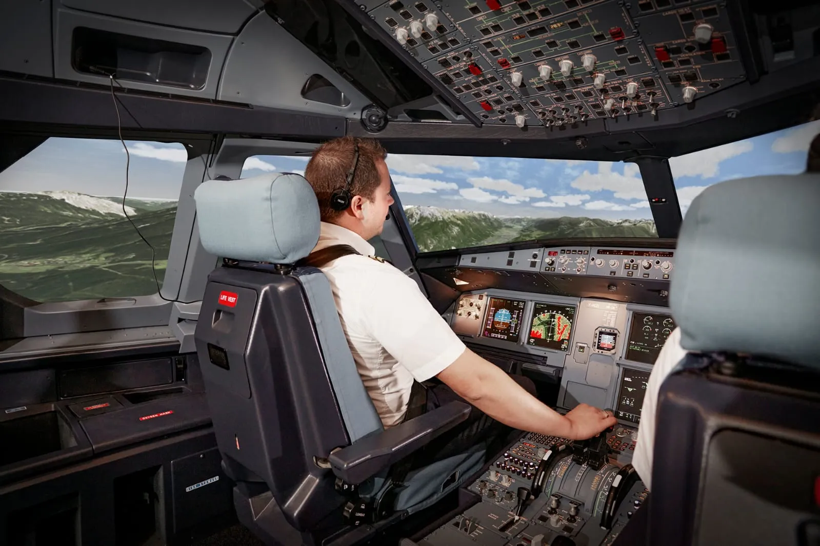 Avion A320 Simulator - Visual System