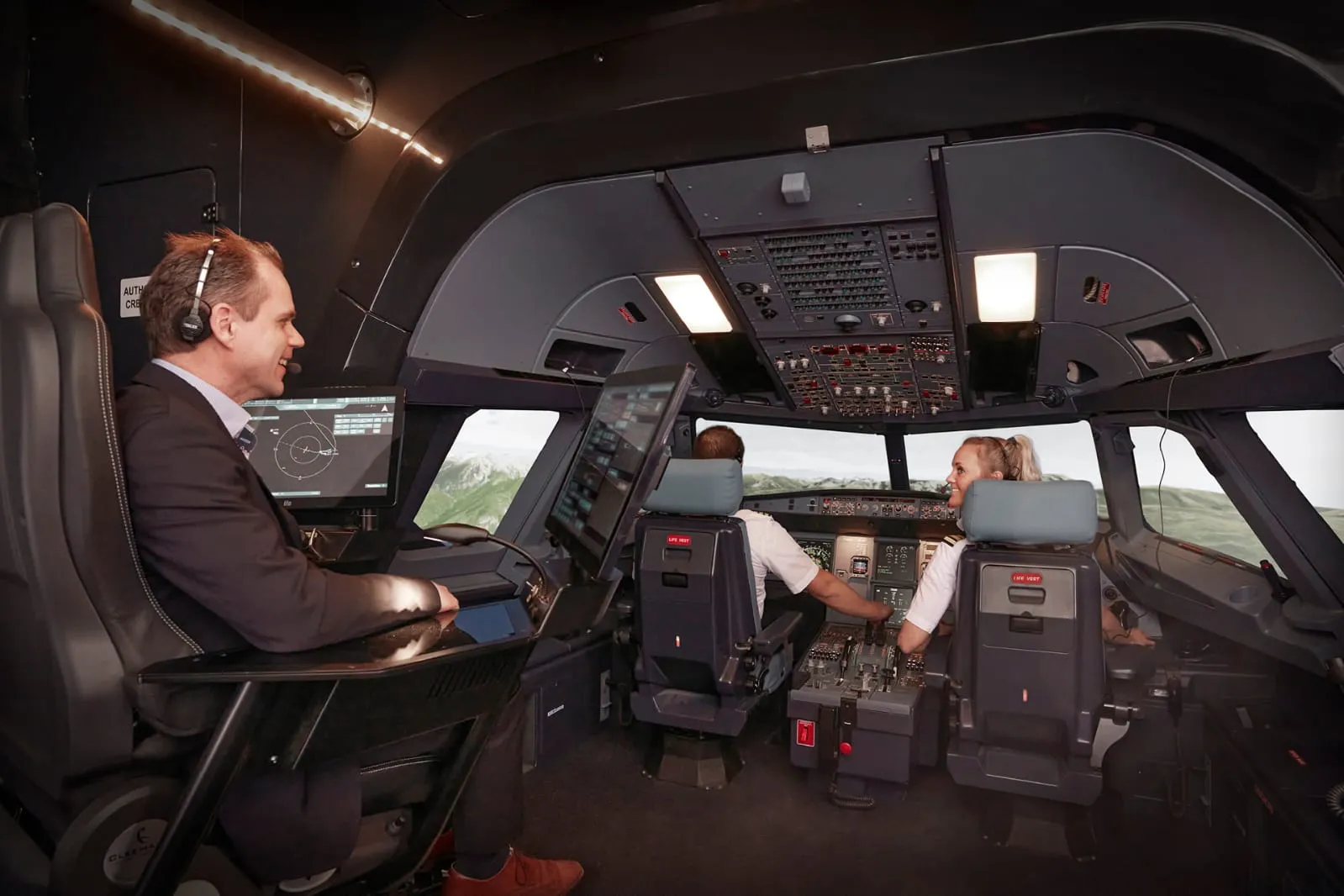 Avion A320 Simulator - Visual System